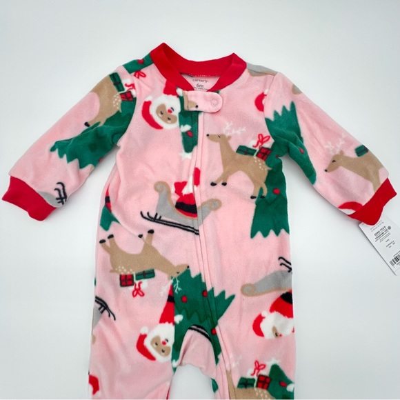 NWT 🥀 6 Month Baby Pink Christmas Onesie Sleeper - Picture 2 of 7